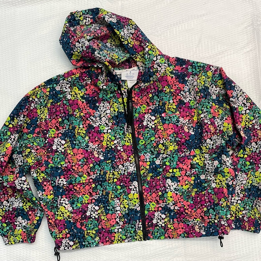Champion Full-Zip Utility Jacket in Vibrant Floral Print with Hood Size Medium